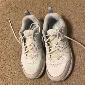 New Balance Tennis Shoes